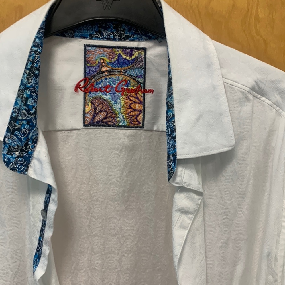 Robert Graham men’s XL